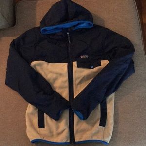Patagonia hooded fleece